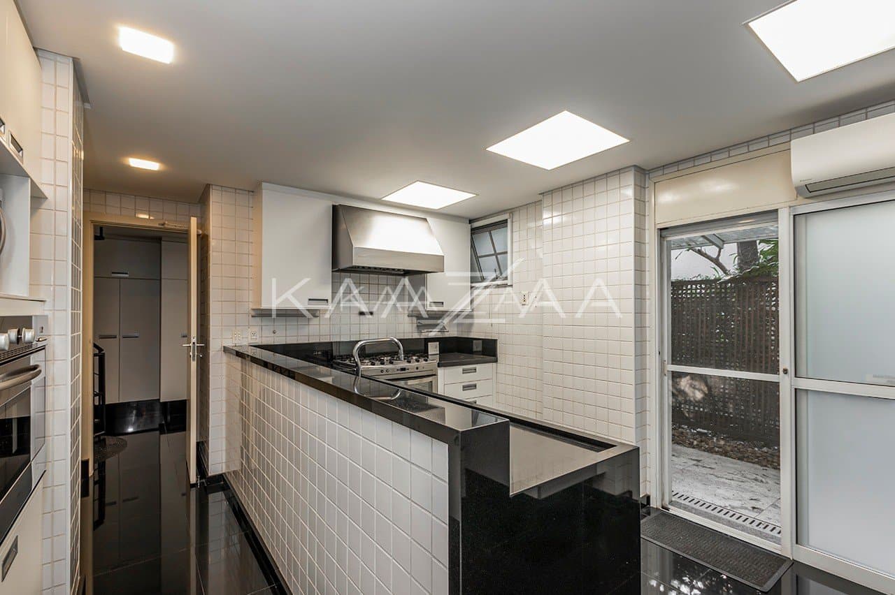 Casa no Jardim Europa com projeto impecável de Patrícia Anastassiadis - Foto 12