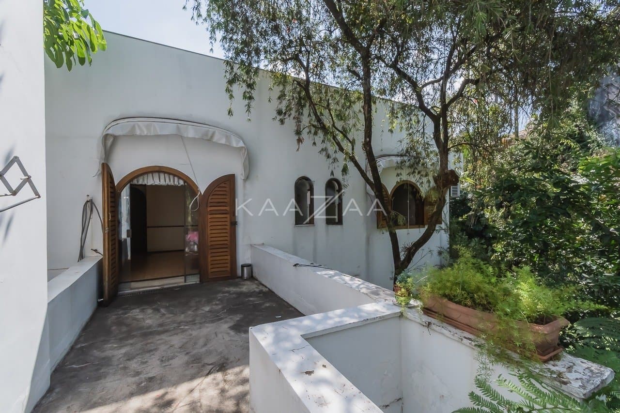 Casa com ares frescos, paisagismo e muita tranquilidade. Uma planta inigualável, no Jardim Guedala. - Foto 59