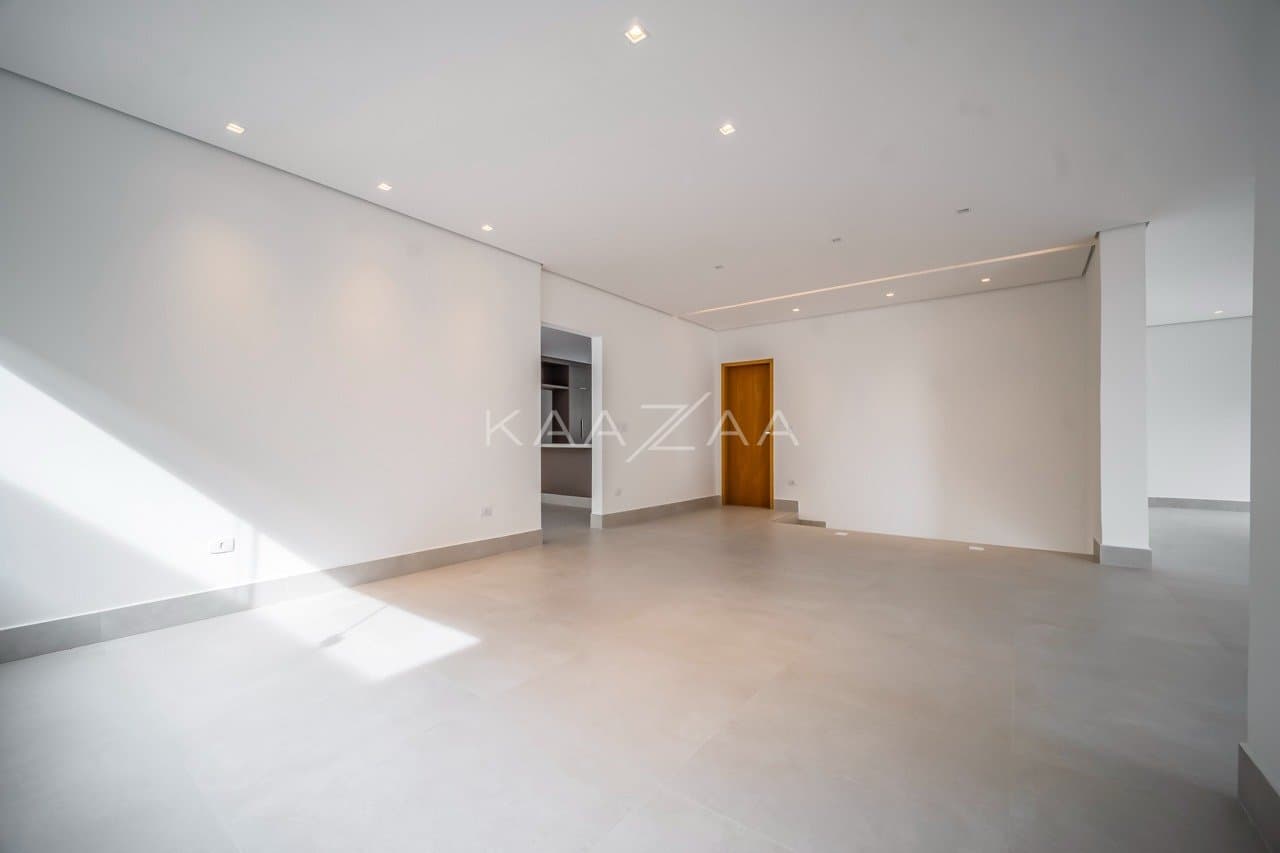 Venha conhecer essa casa e transforme-a no seu refúgio de tranquilidade no Jardim Guedala. - Foto 11