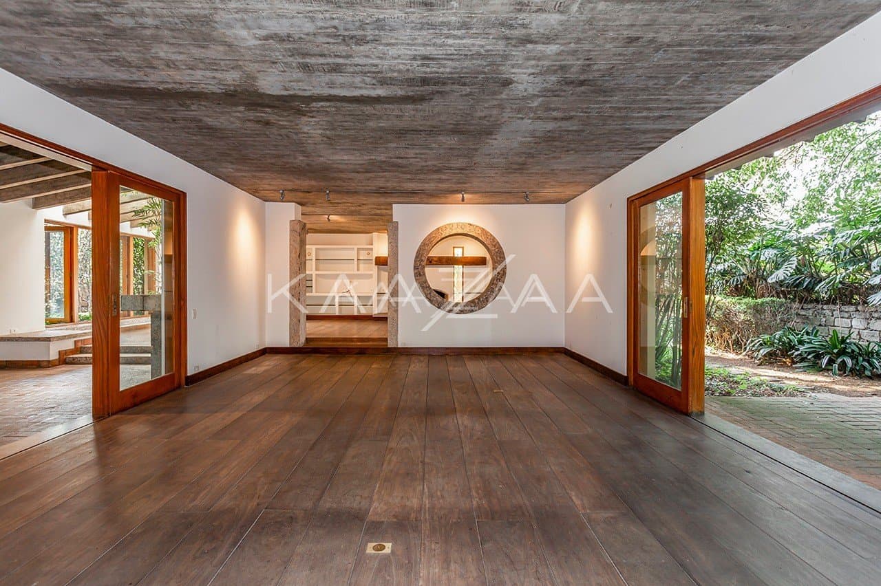 Ousadia não falta. Casa com atmosfera original na Cidade Jardim - Foto 1
