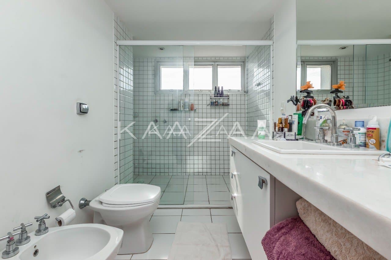 Apartamento para quem busca conforto e infra de lazer. Perto do parque, no Itaim Bibi. - Foto 21