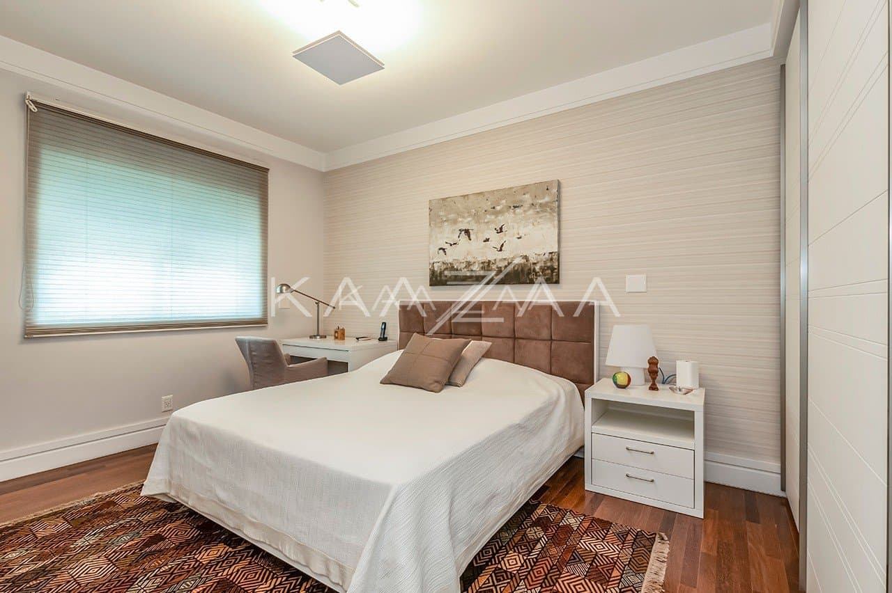 Aqui a sofisticação e infra estrutura são implacáveis. Belíssimo apartamento no Itaim Bibi. - Foto 29