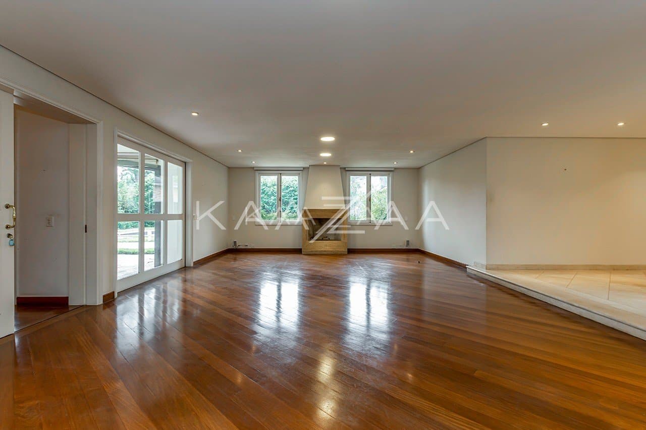 Para esquecer que está em São Paulo. Casa enorme cercada por verde no Real Parque. - Foto 5