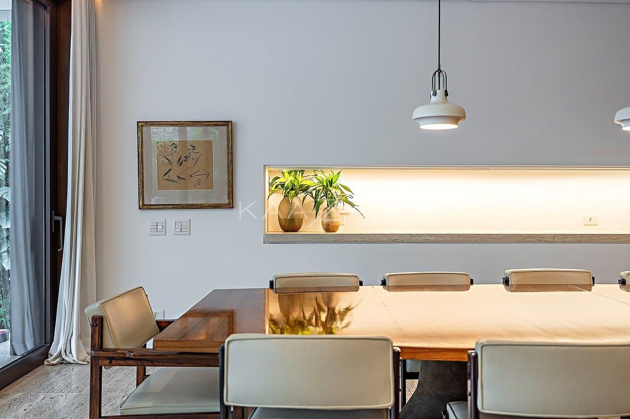 Arquitetura e paisagismo irretocáveis: casa no Jardim Paulistano. - Foto 34