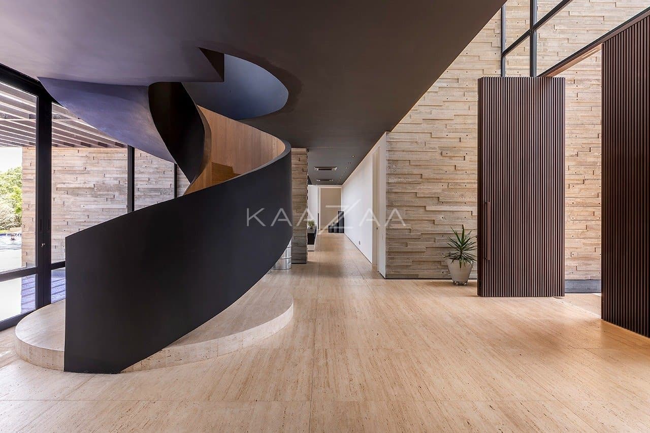 Projeto moderno, arrojado e com muita qualidade nos materiais. Casa na Quinta da Baroneza. - Foto 81