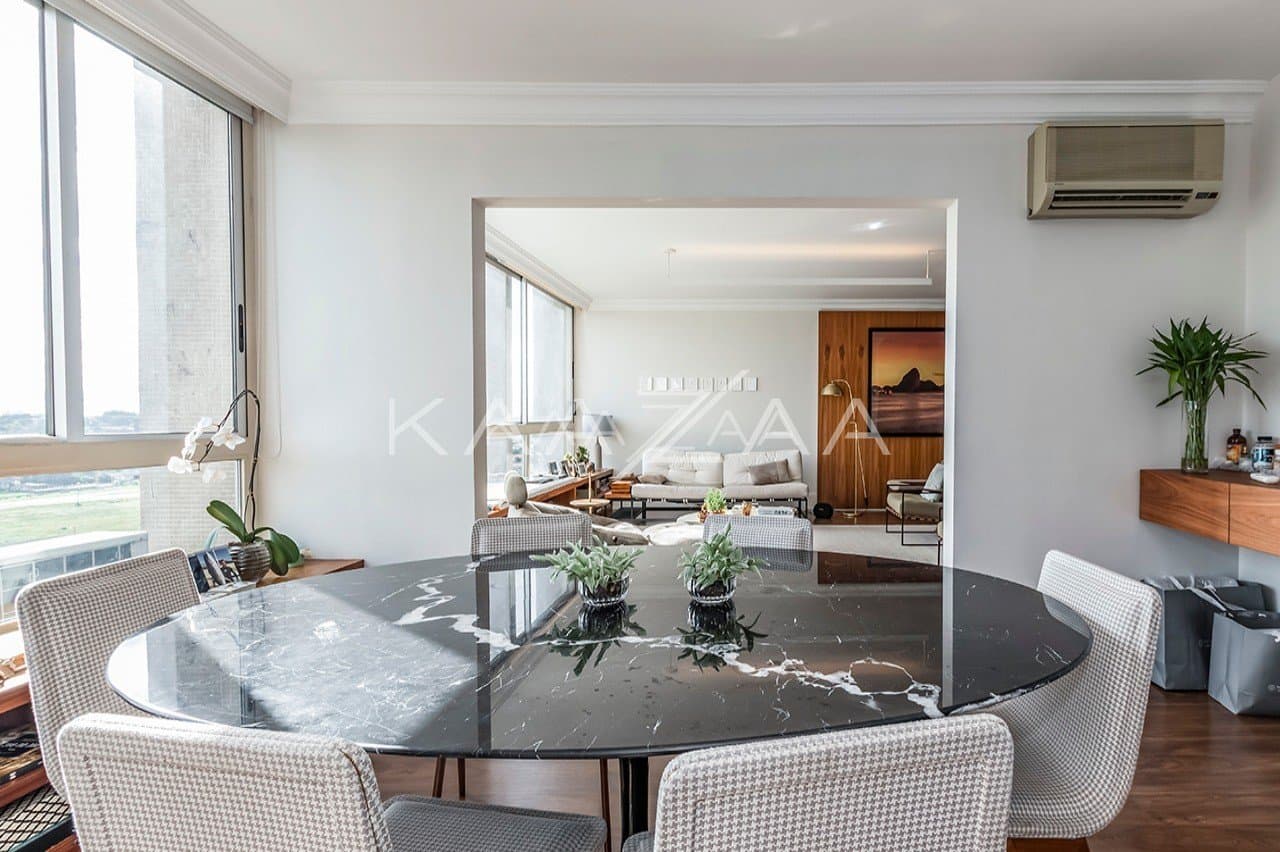 Ambientes amplos e iluminados, com vista panorâmica. Apartamento no Jardim Europa. - Foto 9