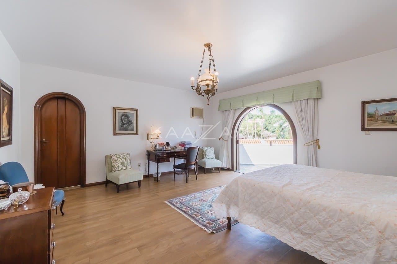Casa com ares frescos, paisagismo e muita tranquilidade. Uma planta inigualável, no Jardim Guedala. - Foto 45