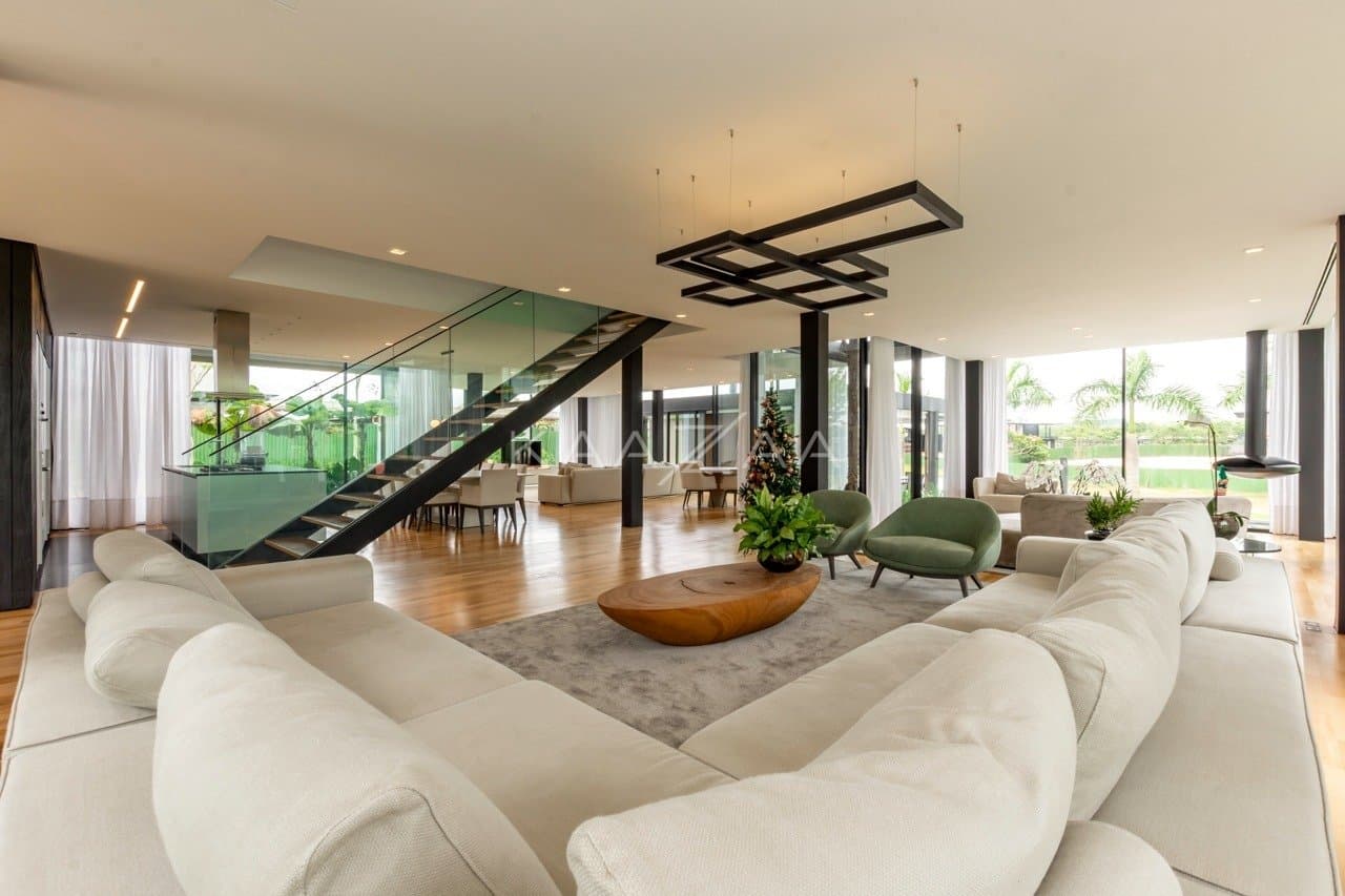 Puro charme e elegância. Casa espetacular em frente ao lago na Fazenda Boa Vista. - Foto 4