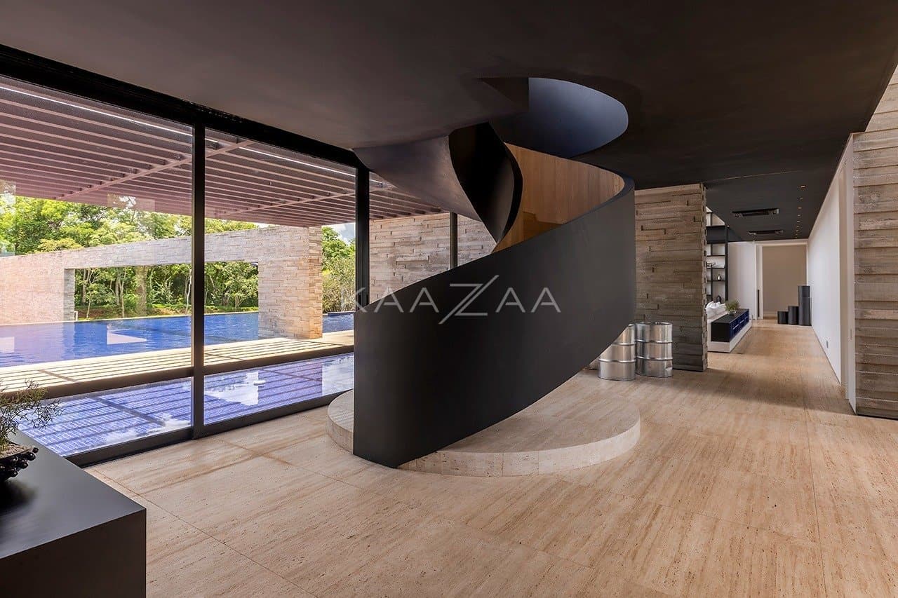 Projeto moderno, arrojado e com muita qualidade nos materiais. Casa na Quinta da Baroneza. - Foto 80