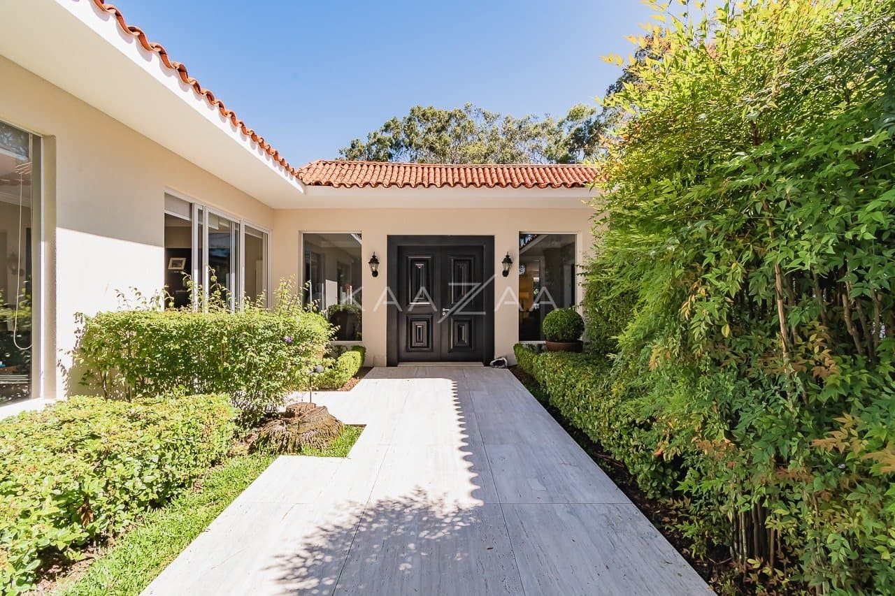 Deliciosa casa térrea no Real Parque, com lazer completo, rodeada de árvores e muito ensolarada. - Foto 12