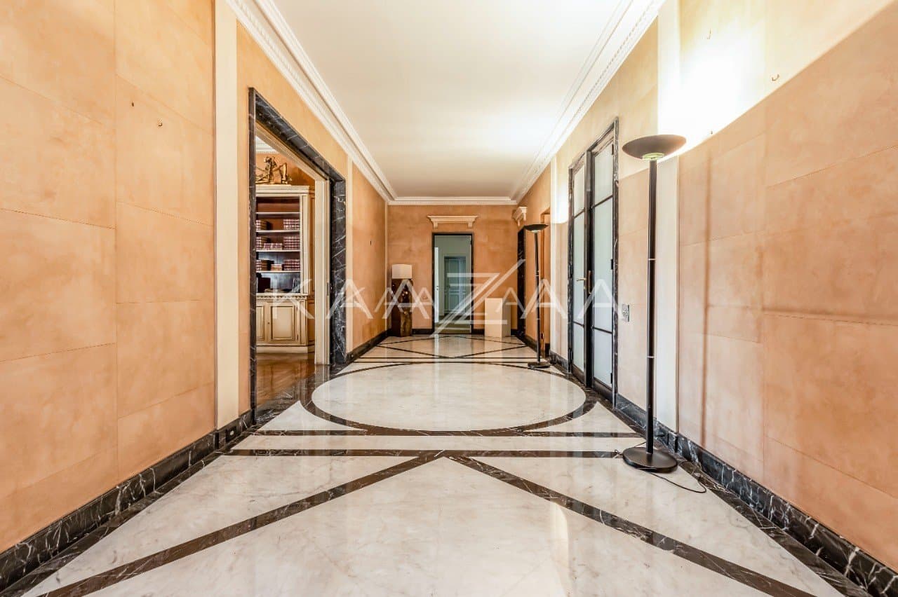 Apartamento com vista estonteante, rodeado de árvores. Lindenberg em uma das regiões mais nobres de SP, no Jardim Europa. - Foto 23