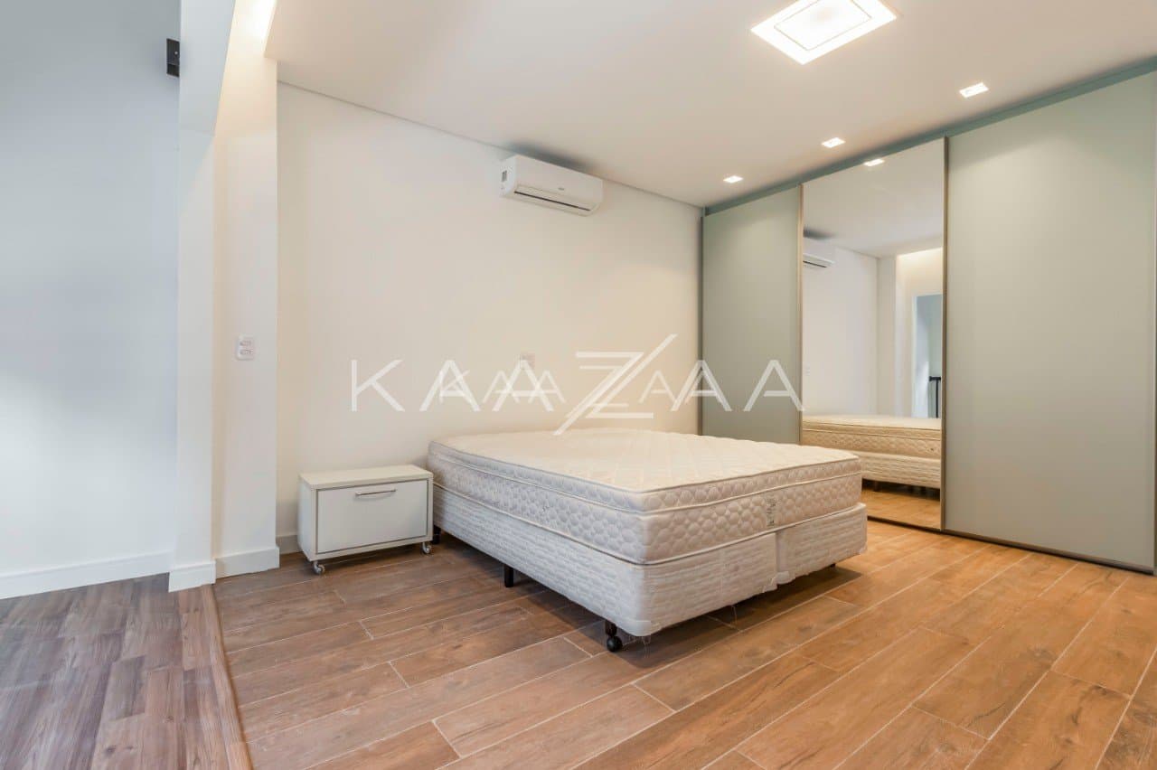 Pronta para entrar e morar, essa casa nova e sossegada fica em rua tranquila no Jardim Paulistano. - Foto 37