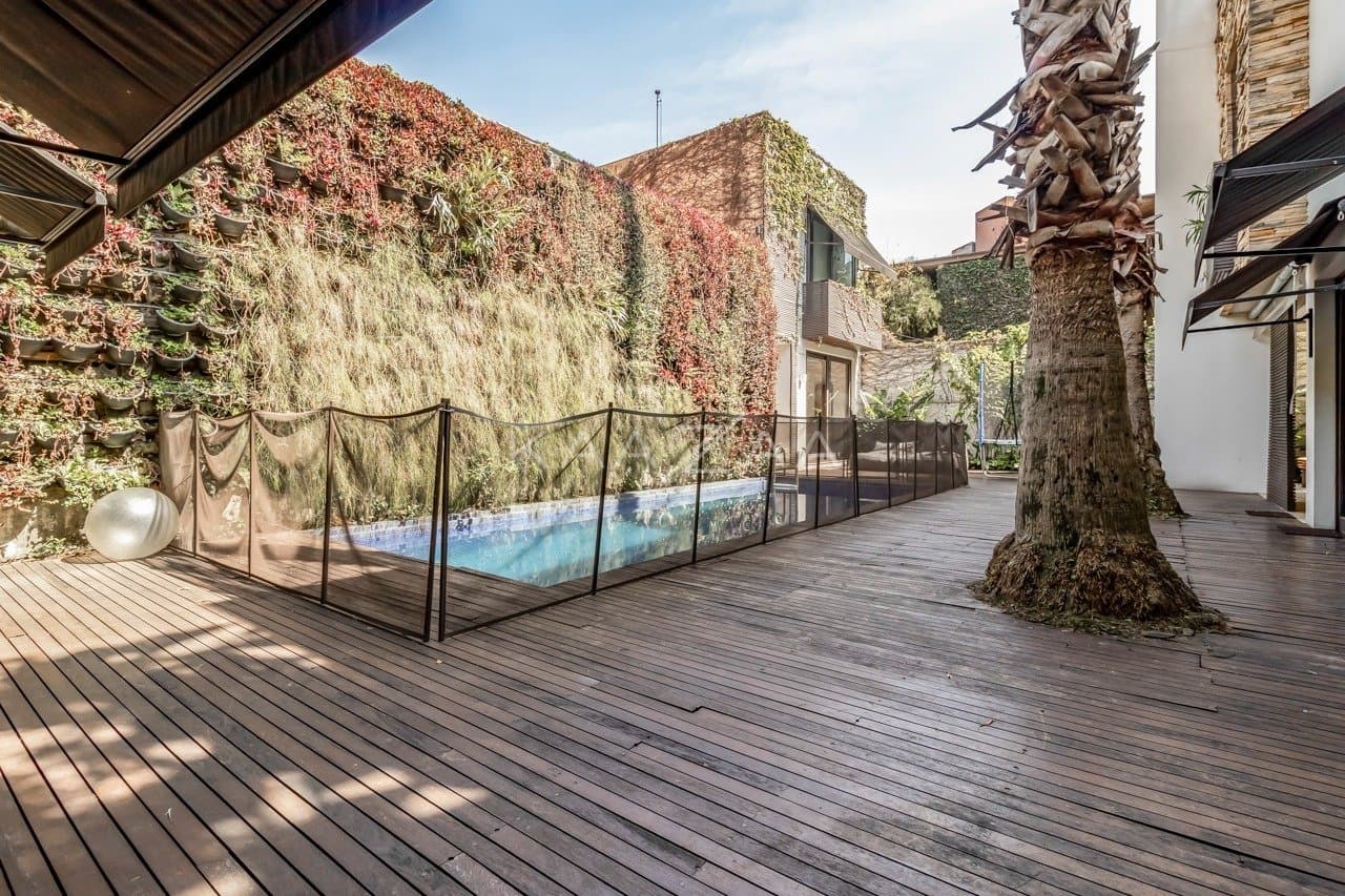 Localização cobiçada e arquitetura contemporânea. Casa extraordinária no Jardim Europa. - Foto 17