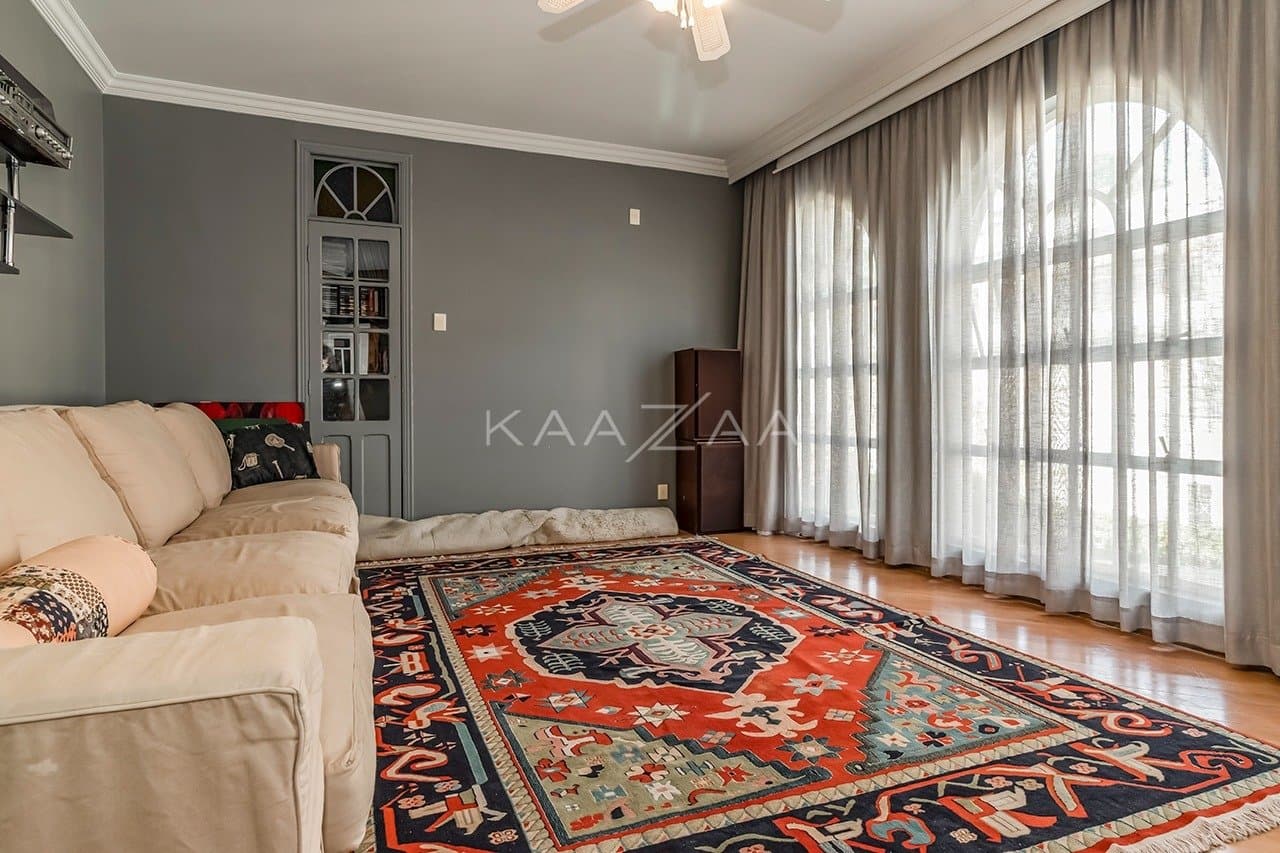 Deliciosa casa clássica, iluminada e ampla, no sossego da Cidade Jardim. - Foto 38