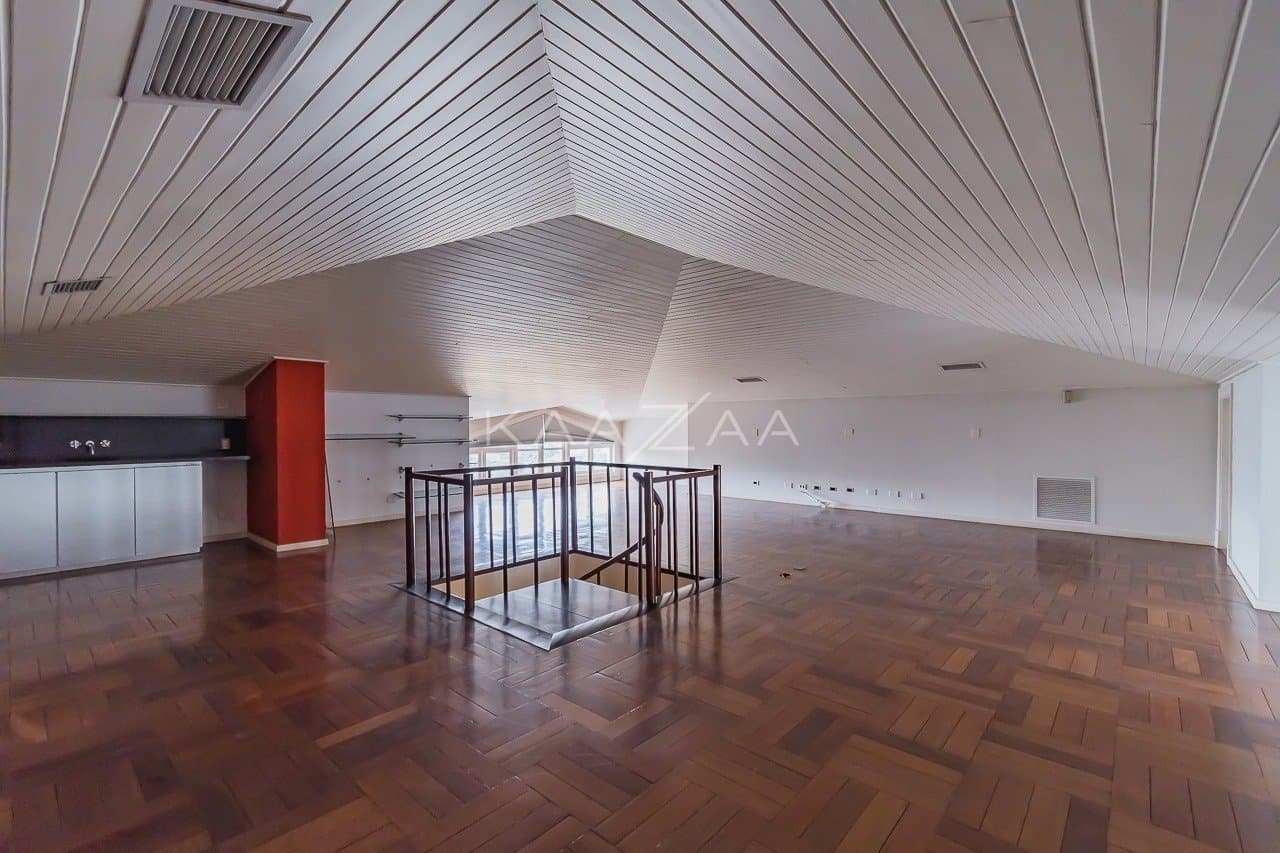 Espaços super amplos, muitos verdes e uma vista divina. Casa no estilo europeu, na Cidade Jardim. - Foto 52