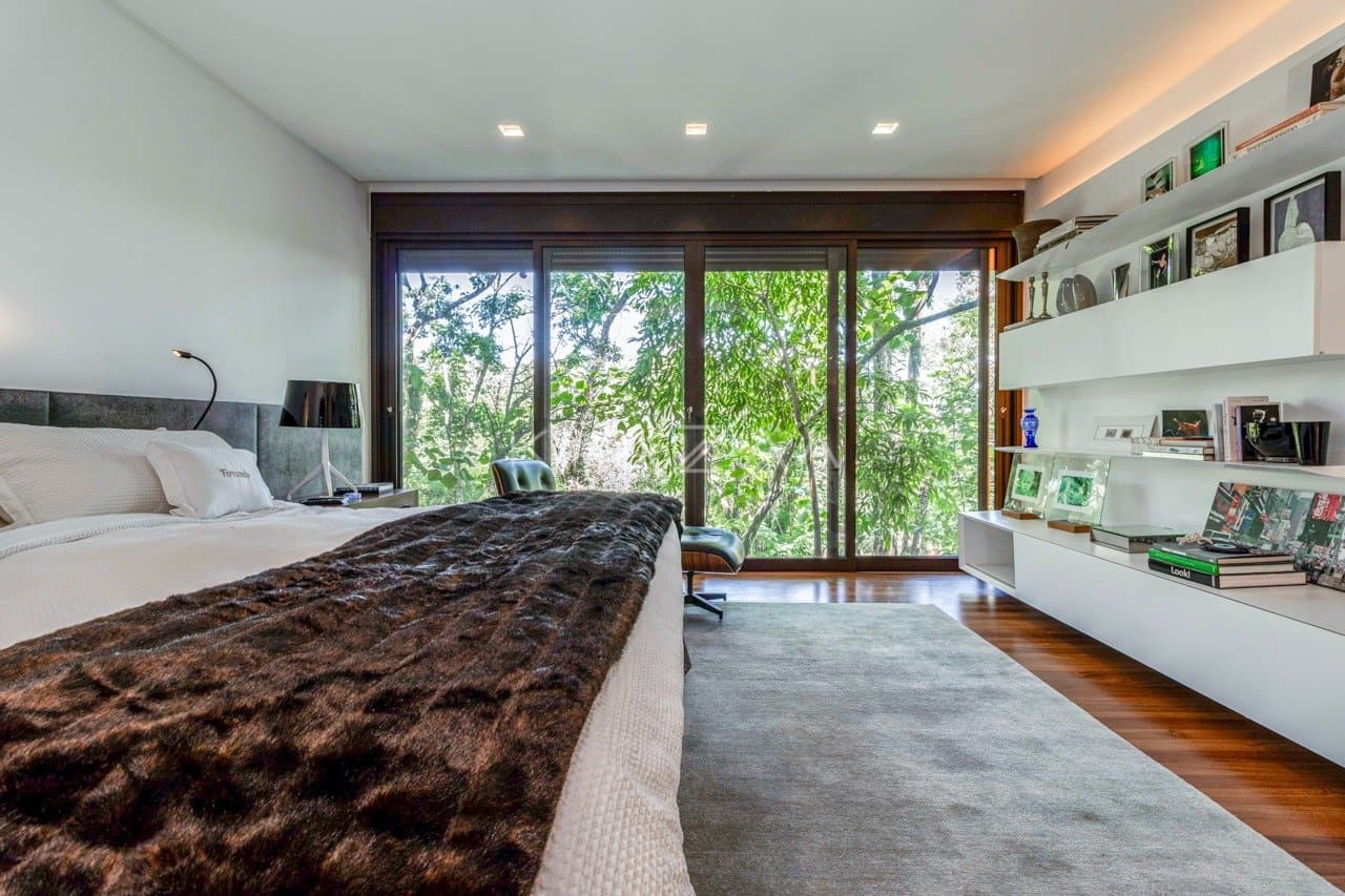Na mata, no declive: vista e arquitetura extraordinárias na Cidade Jardim - Foto 49