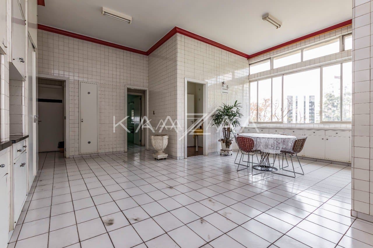 Apartamento com vista estonteante, rodeado de árvores. Lindenberg em uma das regiões mais nobres de SP, no Jardim Europa. - Foto 21