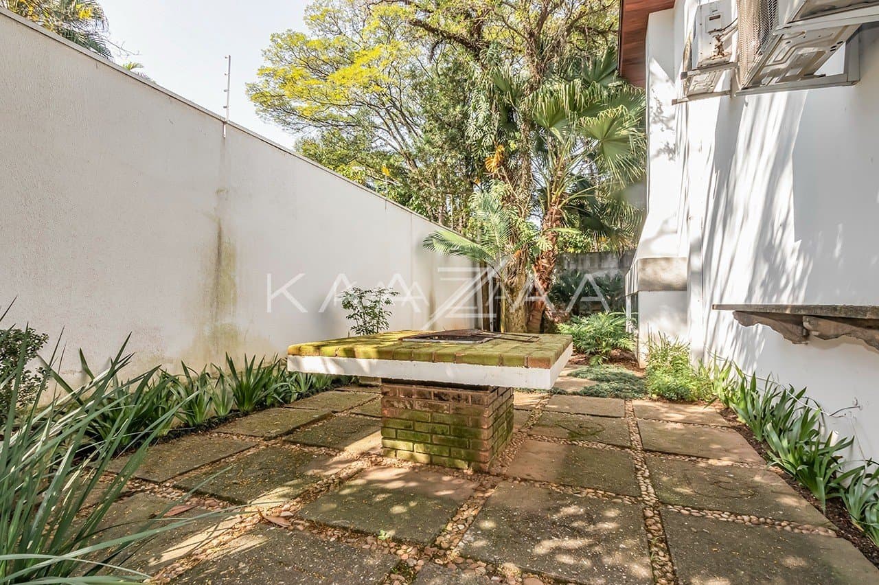 Casa ampla e reformada, com lindos detalhes. Um refúgio natural no meio de SP, no Jardim América. - Foto 43