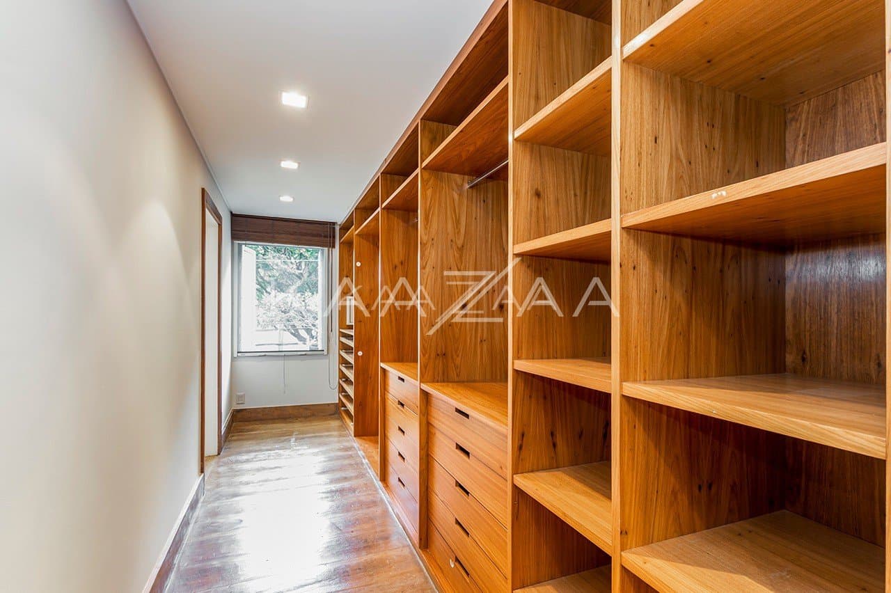Casa no Jardim Europa com projeto impecável de Patrícia Anastassiadis - Foto 41