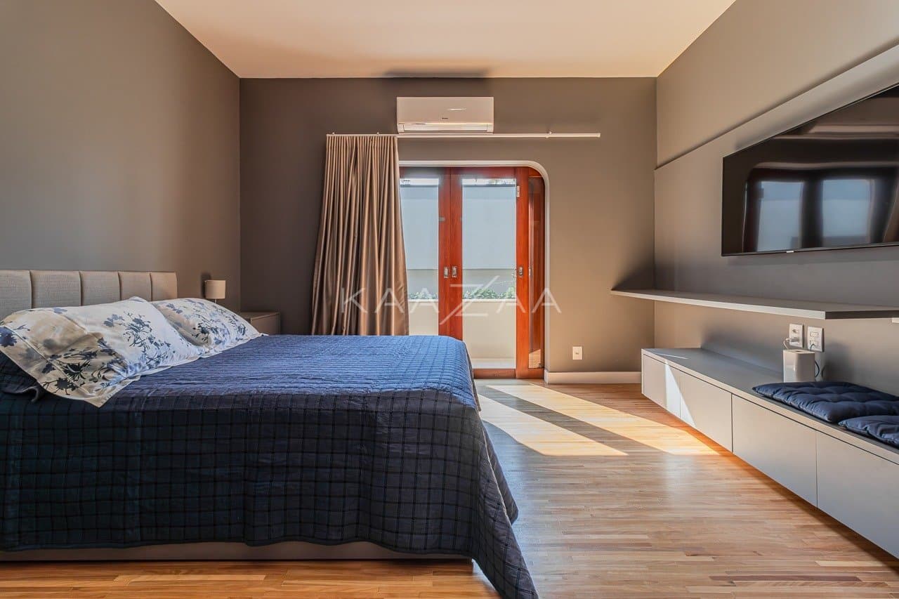 Casa completa em lazer, amplitude e privacidade, com 5 suítes. Em ótima localização na Cidade Jardim. - Foto 79