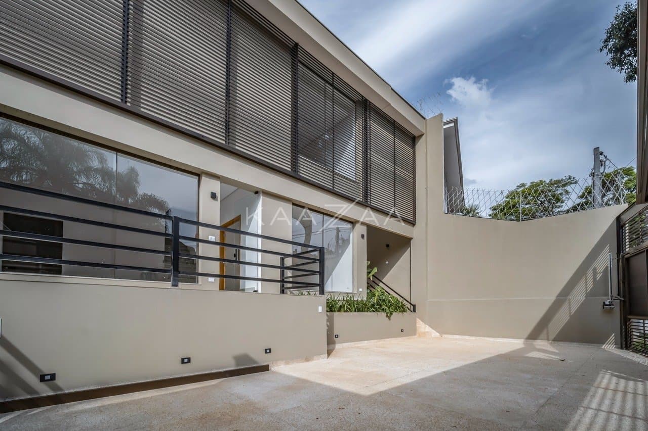 Venha conhecer essa casa e transforme-a no seu refúgio de tranquilidade no Jardim Guedala. - Foto 64