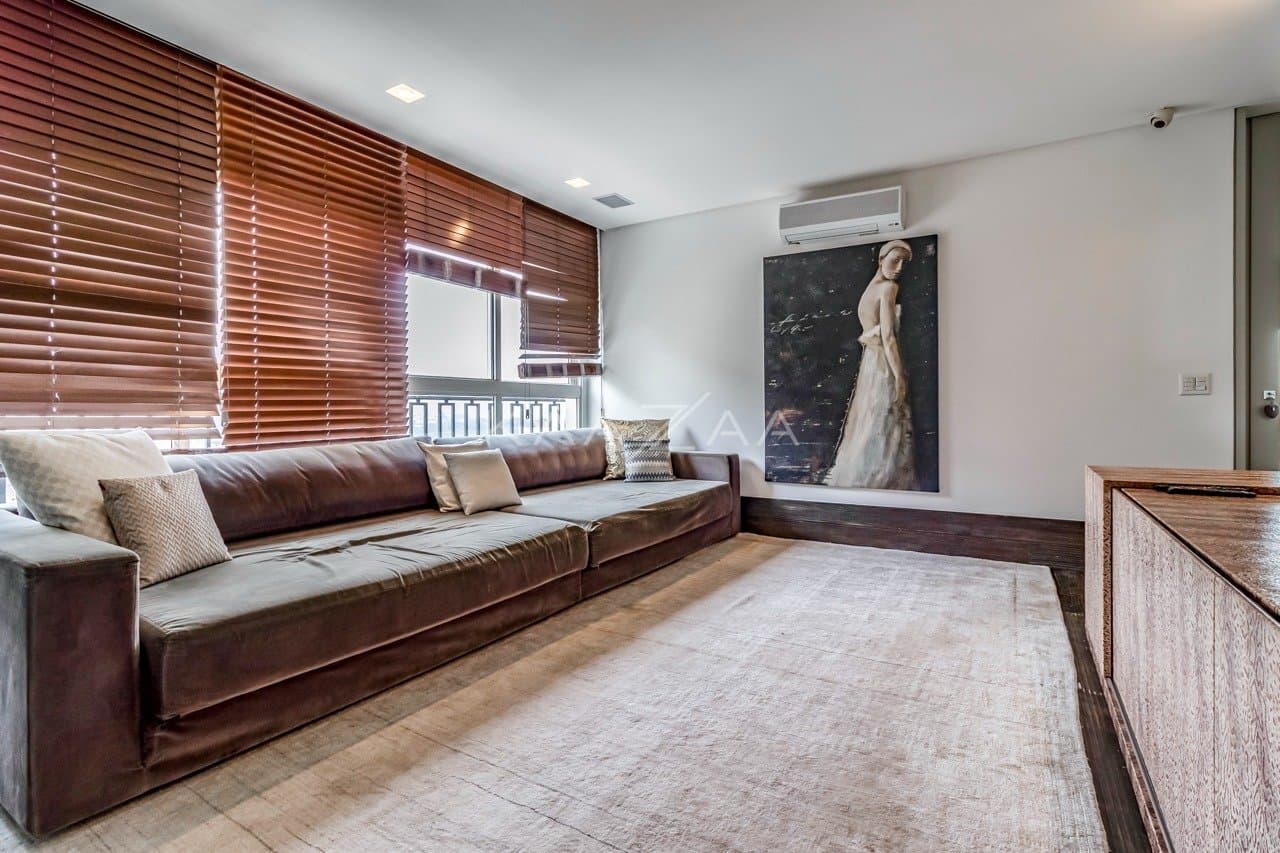 Cobertura Triplex com 4 suítes e lazer no prédio. Em localização cobiçada, na Vila Nova Conceição. - Foto 44