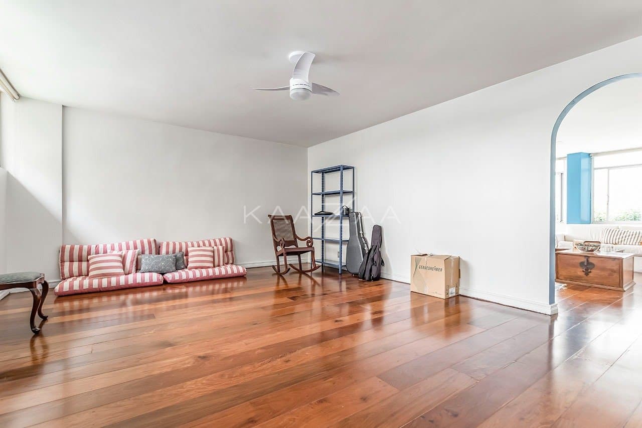 Um delicioso apartamento no Jardins com 392m², ótima localização e vista verde para relaxar. - Foto 9