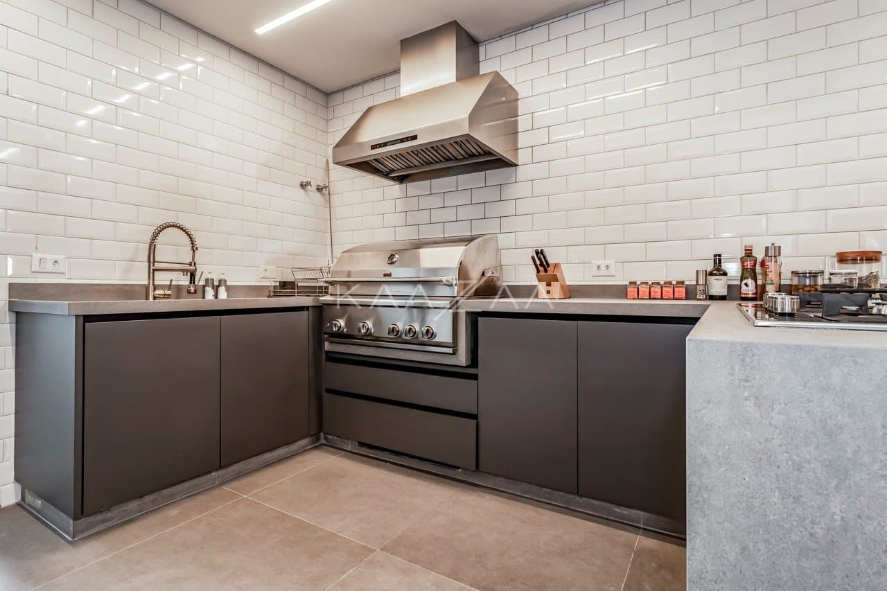 Equilíbrio entre arquitetura e design são o charme deste apartamento em Cidade Jardim. - Foto 13