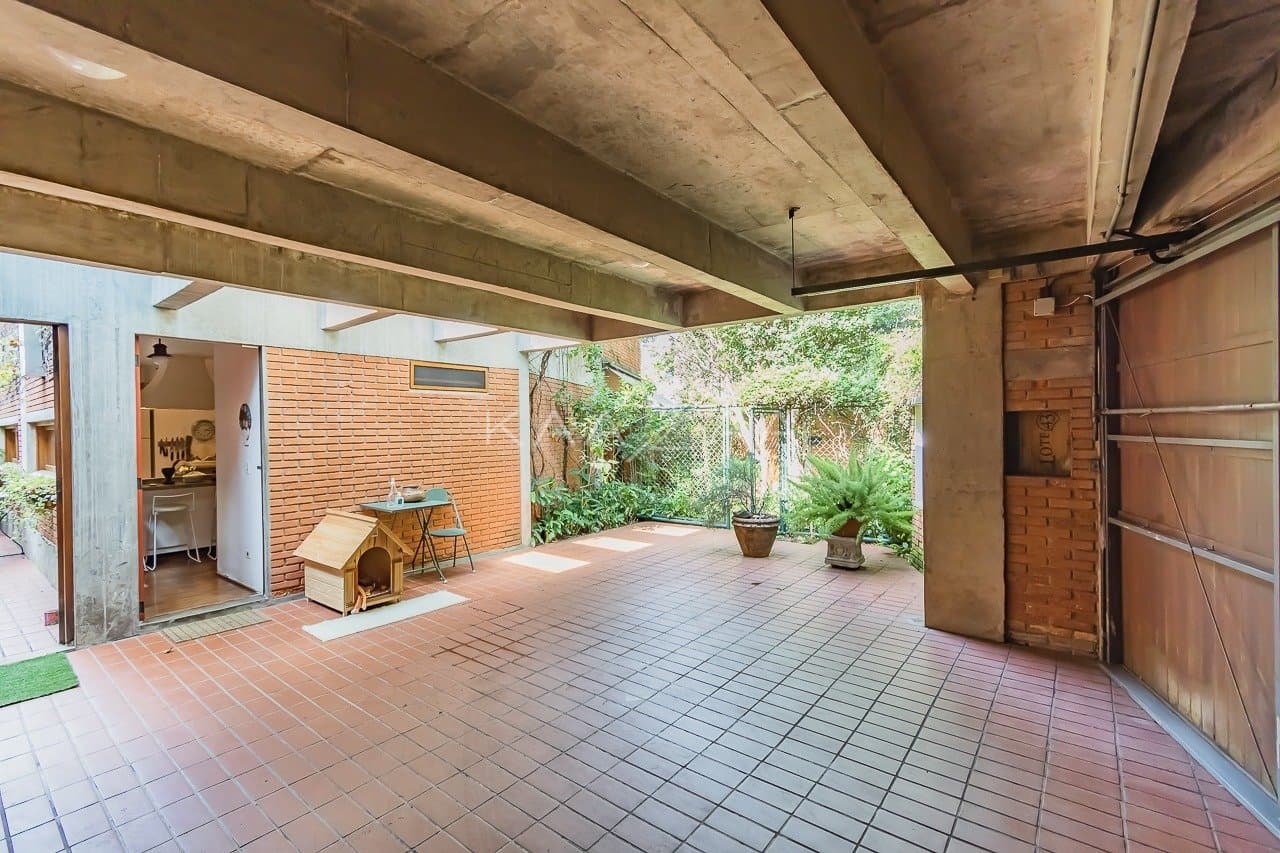 Viver em tranquilidade sem sair de São Paulo. Casa com ares de campo, em Cidade Jardim. - Foto 79
