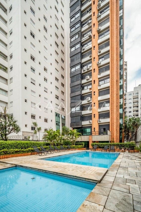Apartamento contemporâneo, reformado e novo em um prédio com lazer no Itaim Bibi. - Foto 33