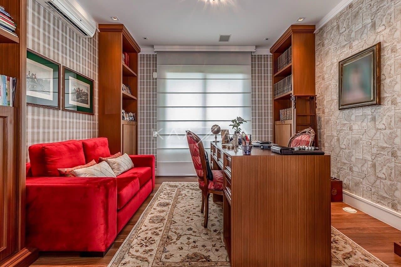 Ambientes suntuosos, planta ampla e vista panorâmica. Apartamento neoclássico no Jardim Guedala. - Foto 21
