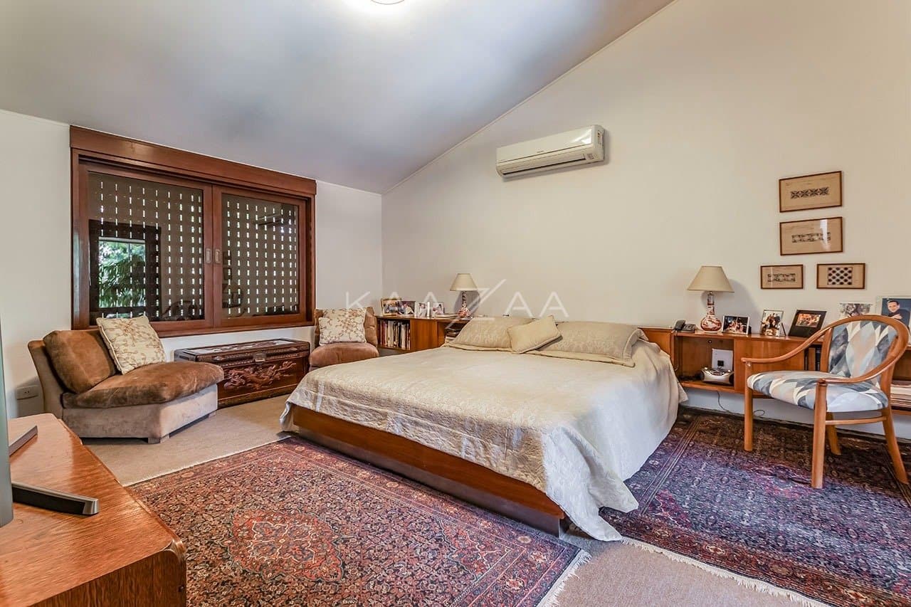 Com ares de casa de campo, uma residência espetacular no Jardim América. - Foto 41