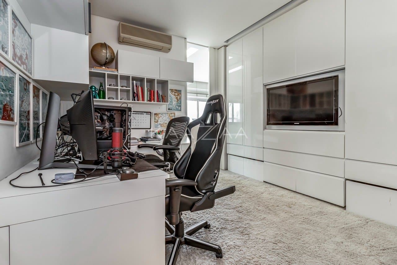 Cobertura Triplex com 4 suítes e lazer no prédio. Em localização cobiçada, na Vila Nova Conceição. - Foto 40