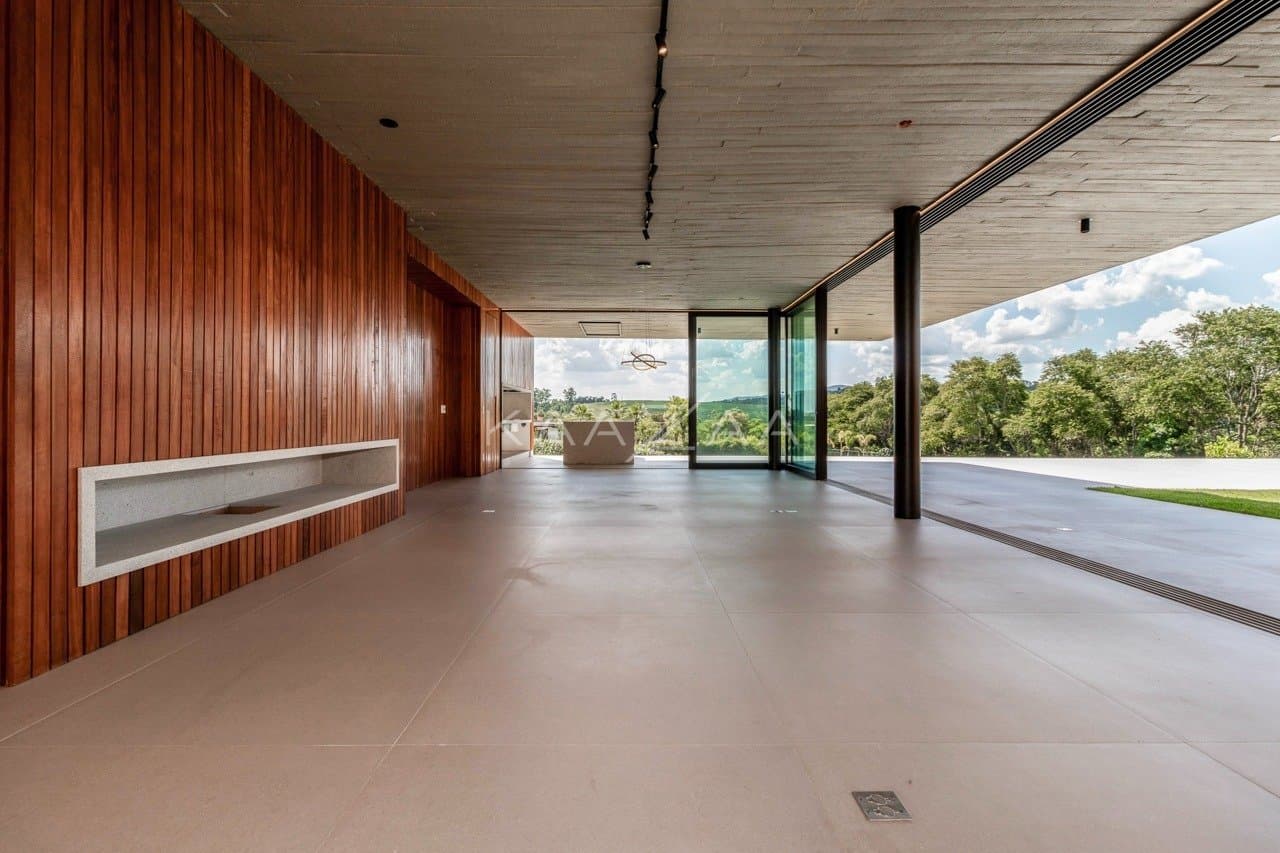 Casa em elegante diálogo com a natureza na Baroneza - Foto 12