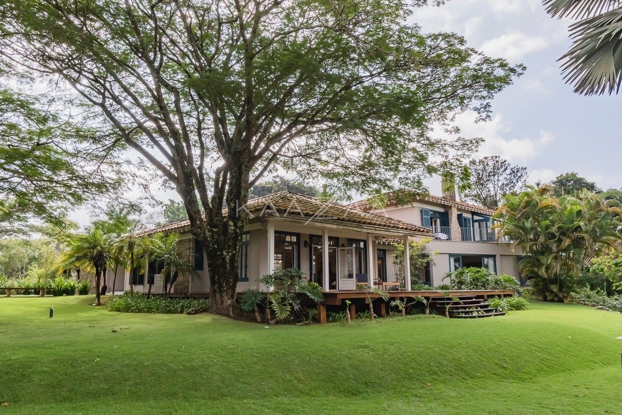 Linda paisagem e ares coloniais são o charme desta casa no condomínio Quinta da Baroneza. - Foto 27