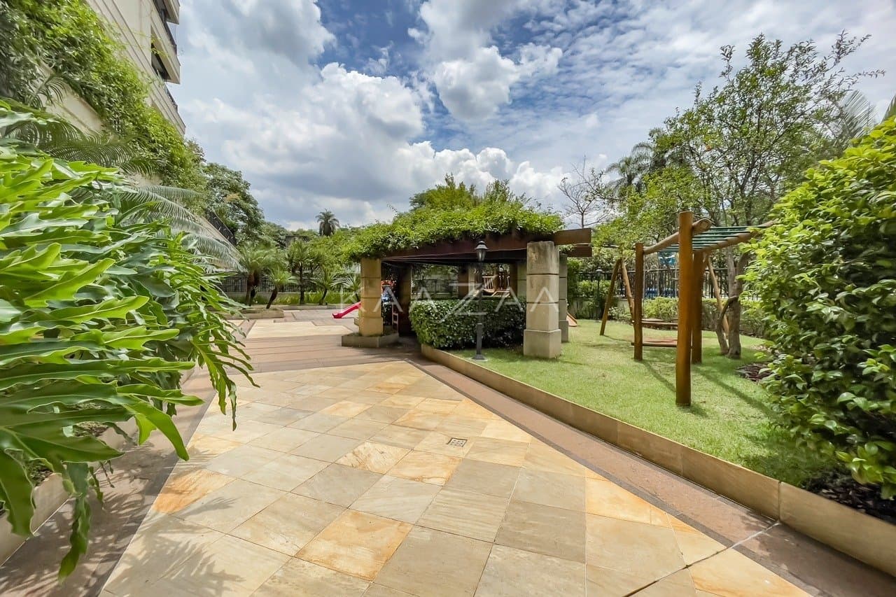 Apartamento duplex super charmoso e inspirador em Alto de Pinheiros. Em condomínio exclusivo com linda vista verde, ao lado do parque. - Foto 37