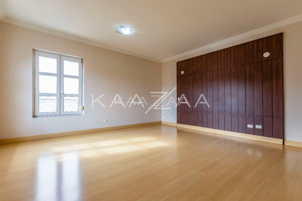 Para viver no sossego que a sua família merece. Casa clara e ensolarada no Jardim Guedala. - Foto 25