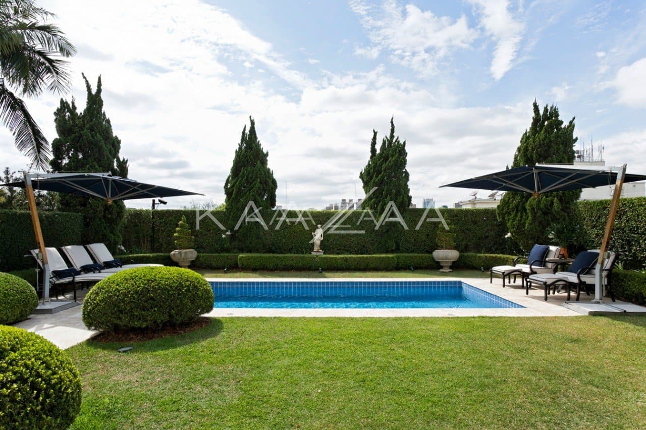 Ares clássicos com clima de palácio, em pleno século XXI. Casa majestosa na Cidade Jardim. - Foto 1