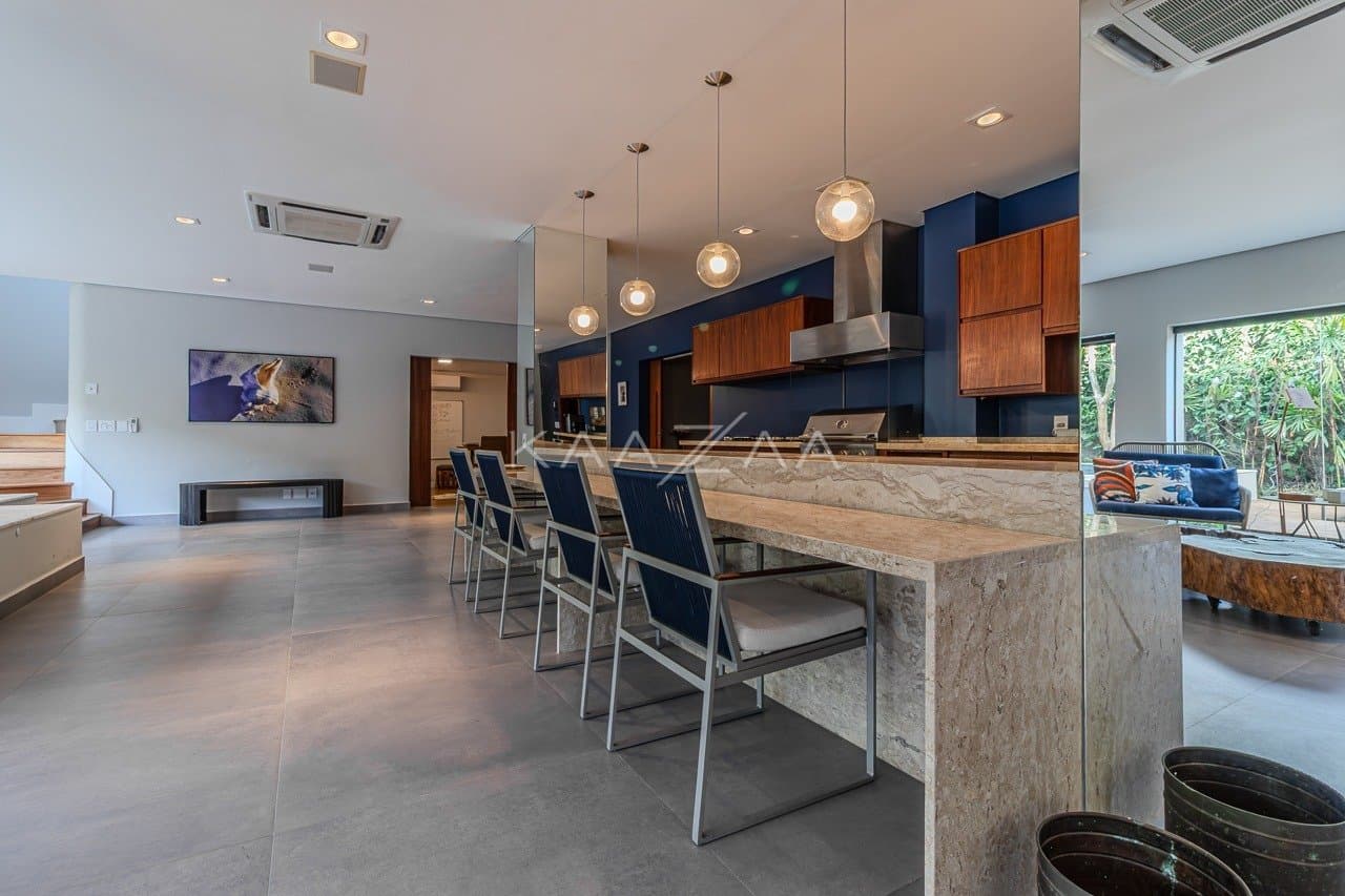 Casa completa em lazer, amplitude e privacidade, com 5 suítes. Em ótima localização na Cidade Jardim. - Foto 12