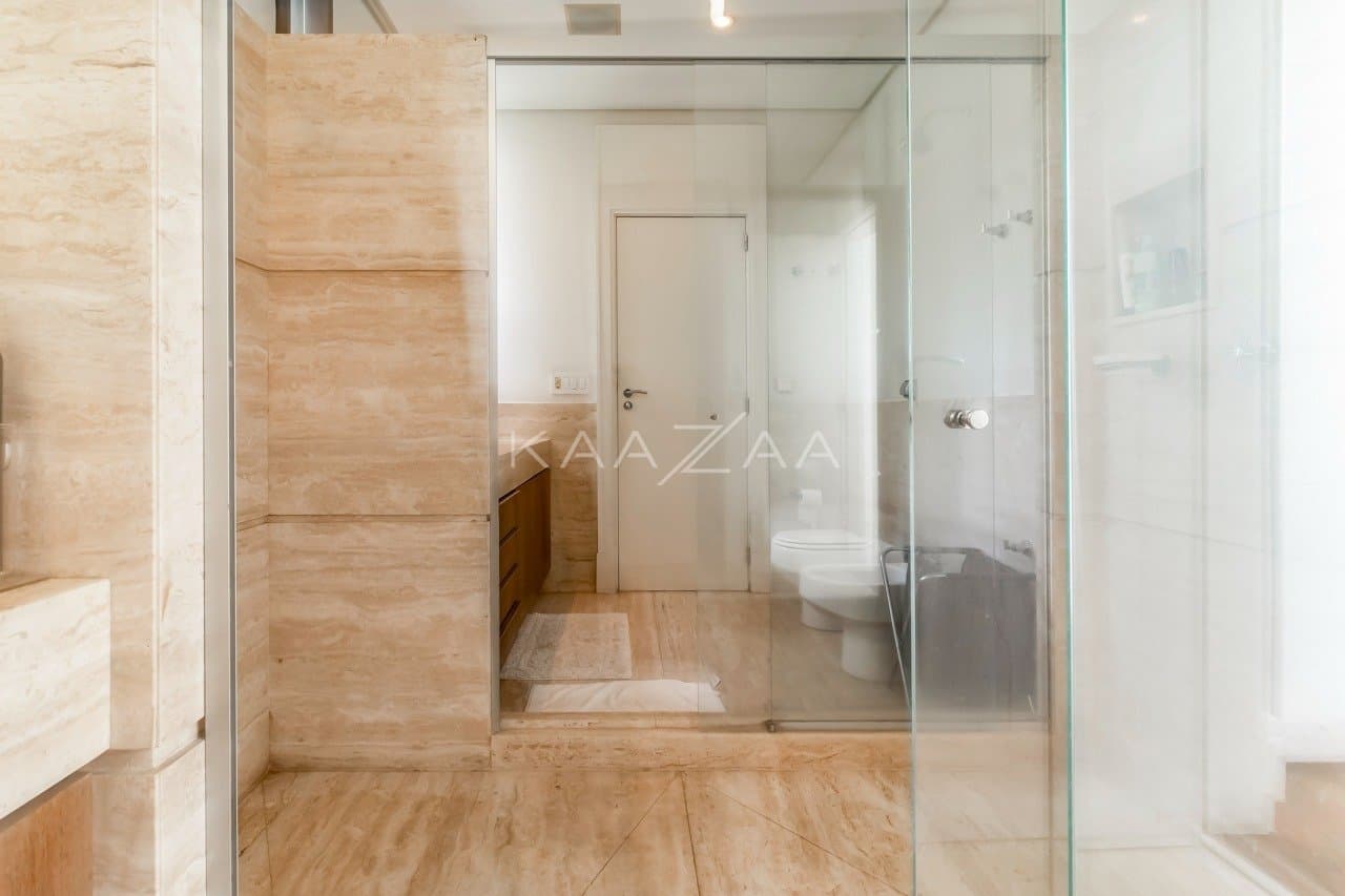 Localização cobiçada e arquitetura contemporânea. Casa extraordinária no Jardim Europa. - Foto 39