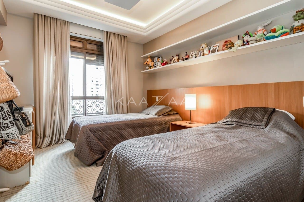 No coração dos Jardins, possibilidades se abrem em um apartamento nobre e funcional. - Foto 24