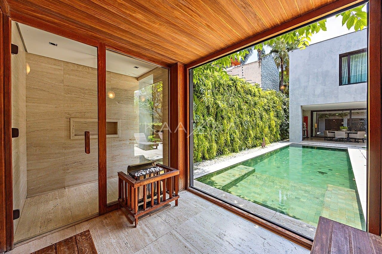 Arquitetura e paisagismo irretocáveis: casa no Jardim Paulistano. - Foto 16