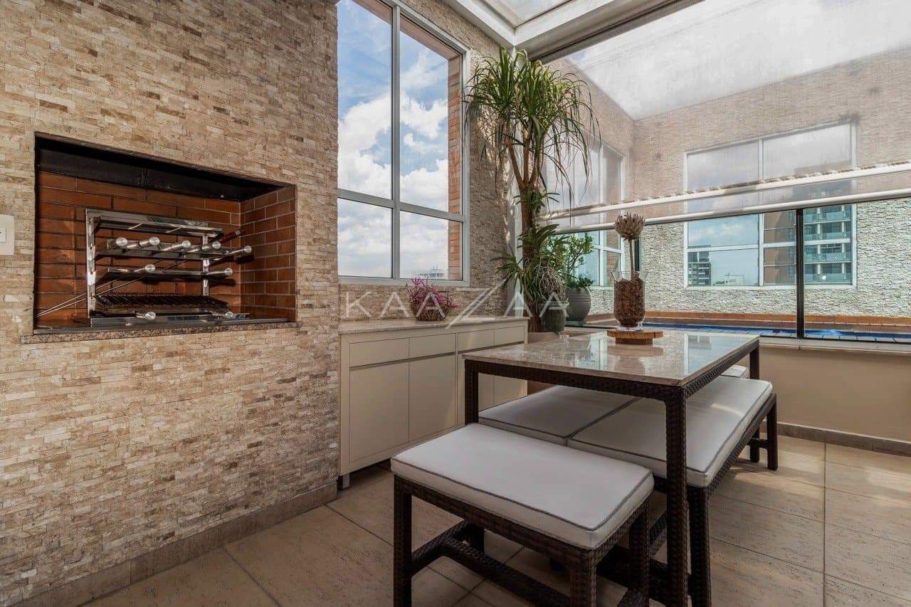 Rodeado de elegância, este apartamento em Moema tem localização cobiçada ao lado do Parque Ibirapuera. - Foto 7