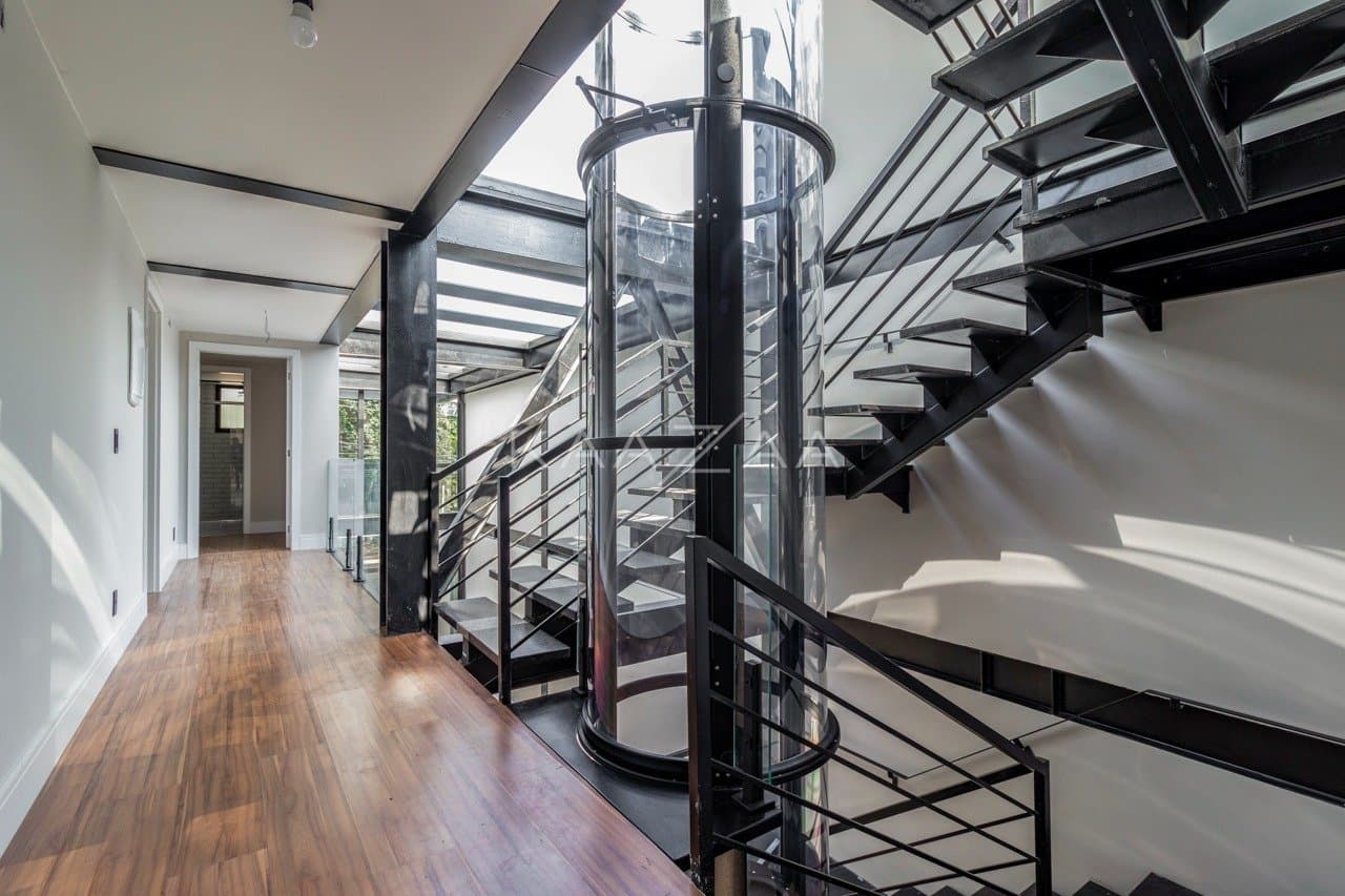 Casa contemporânea com jardim e elevador, no Jardim Paulista. - Foto 26