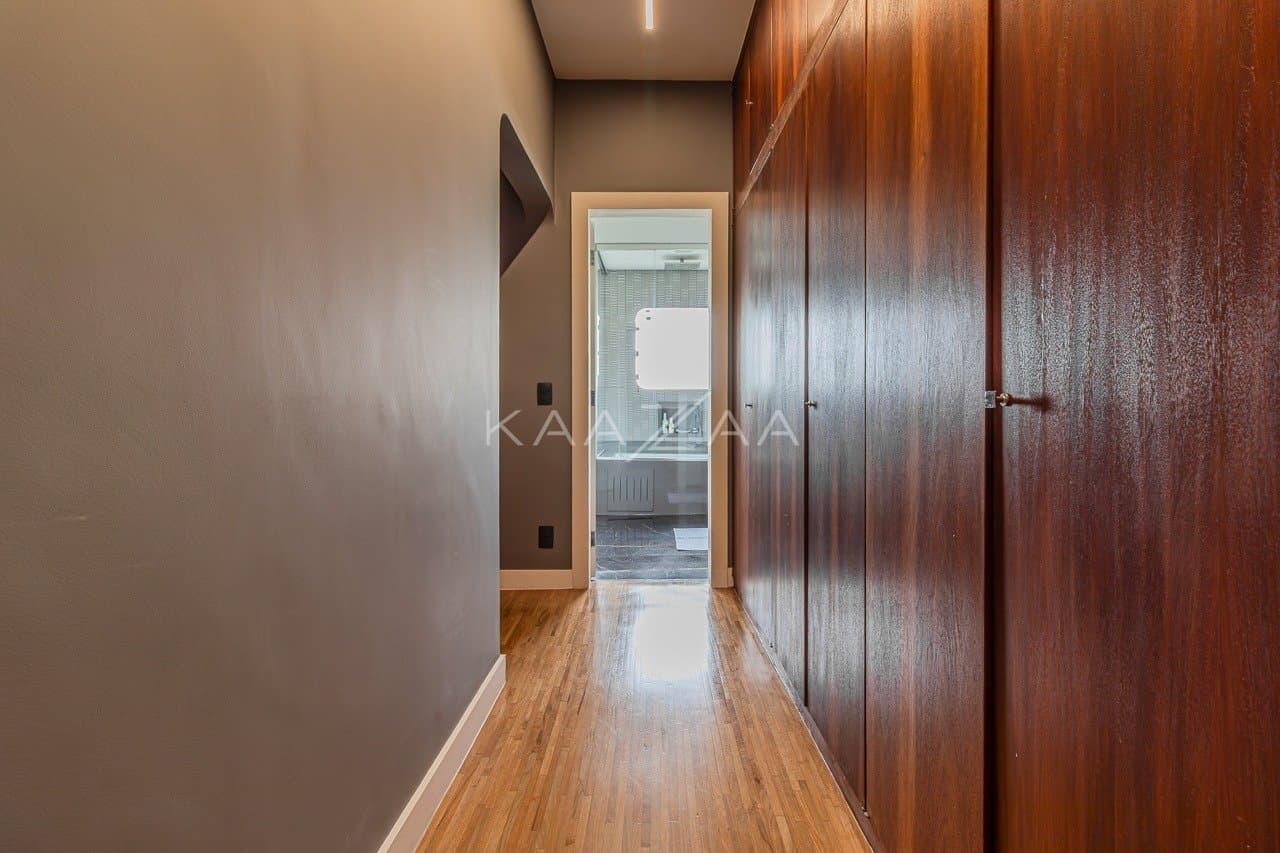 Casa completa em lazer, amplitude e privacidade, com 5 suítes. Em ótima localização na Cidade Jardim. - Foto 69