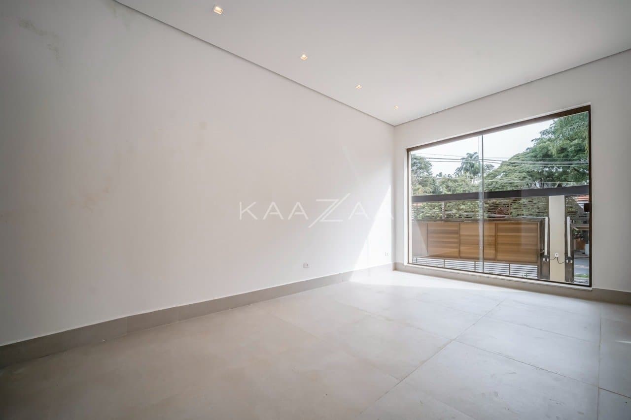 Venha conhecer essa casa e transforme-a no seu refúgio de tranquilidade no Jardim Guedala. - Foto 24