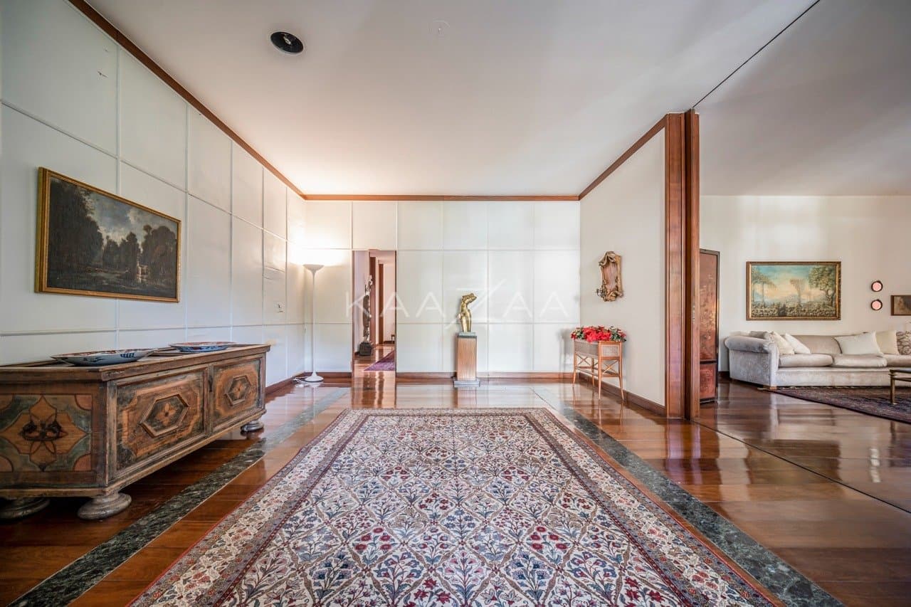 Excelente casa modernista, com lindo jardim em um amplo terreno no Jardim Europa. - Foto 21