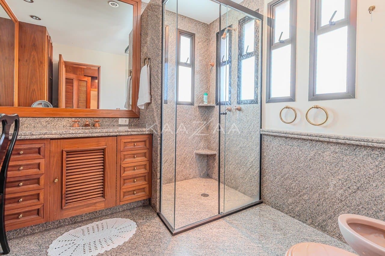 Estilo de vida confortável com lazer no prédio e tudo ao seu favor neste apartamento em Moema. - Foto 27