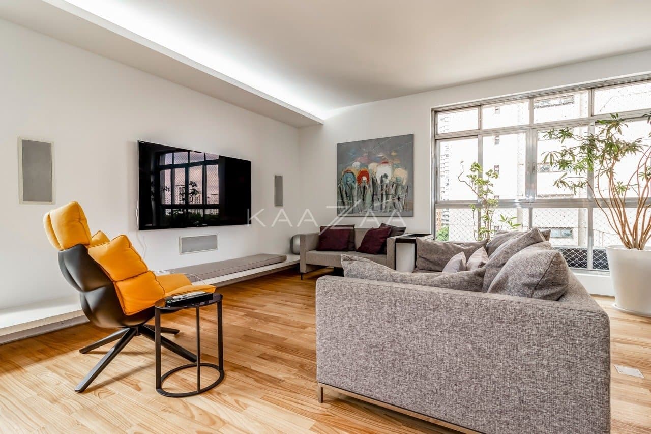 Ao lado do clube, qualidade de vida e ótimos espaços neste apartamento no Jardim Paulistano. - Foto 3