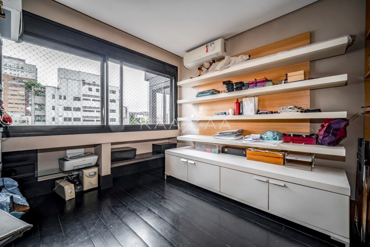 Apartamento contemporâneo, reformado e novo em um prédio com lazer no Itaim Bibi. - Foto 25